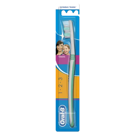 ORAL B PERIUTA DE DINTI CLASIC 40 MEDIUM